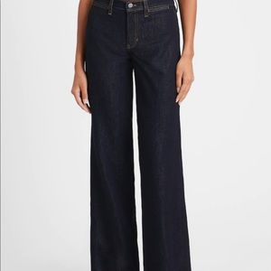 BANANA REPUBLIC High Rise - Wide Leg Jeans -NWT!